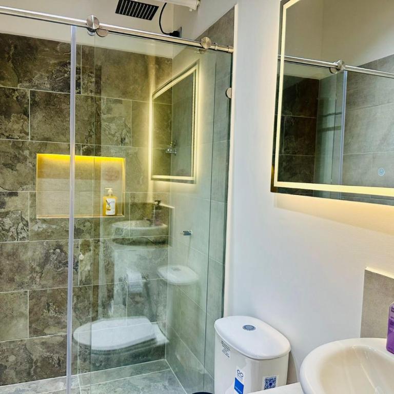 Hotel Jardin de Rosas - Double Room with Private Bathroom - 10