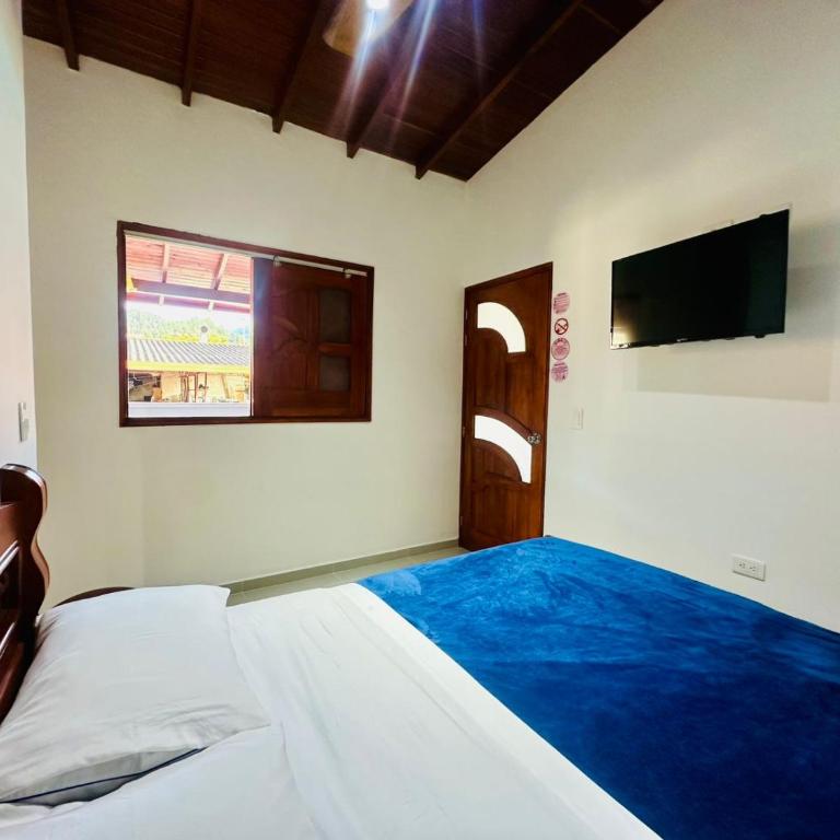 Hotel Jardin de Rosas - Double Room with Private Bathroom - 14