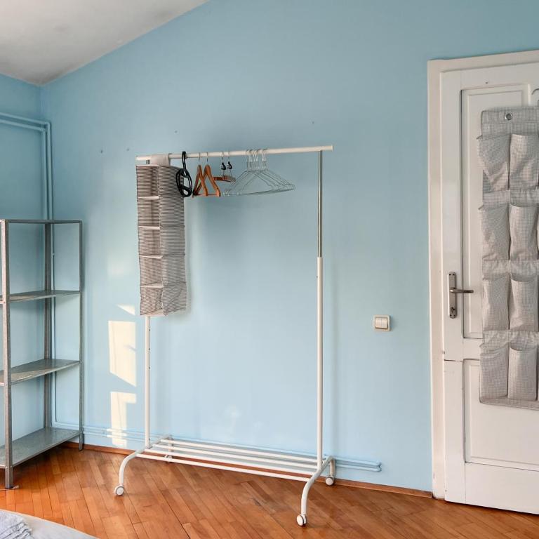 Room for one in sunny 93m2 apt - Jednokrevetna Soba sa Balkonom - 5