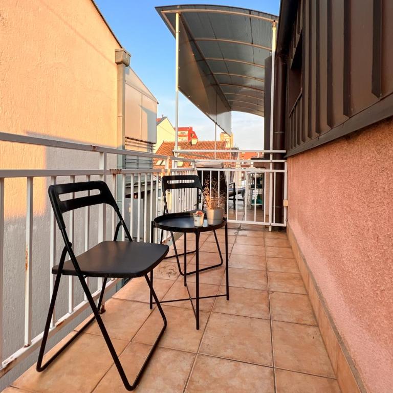 Room for one in sunny 93m2 apt - Jednokrevetna Soba sa Balkonom - 8