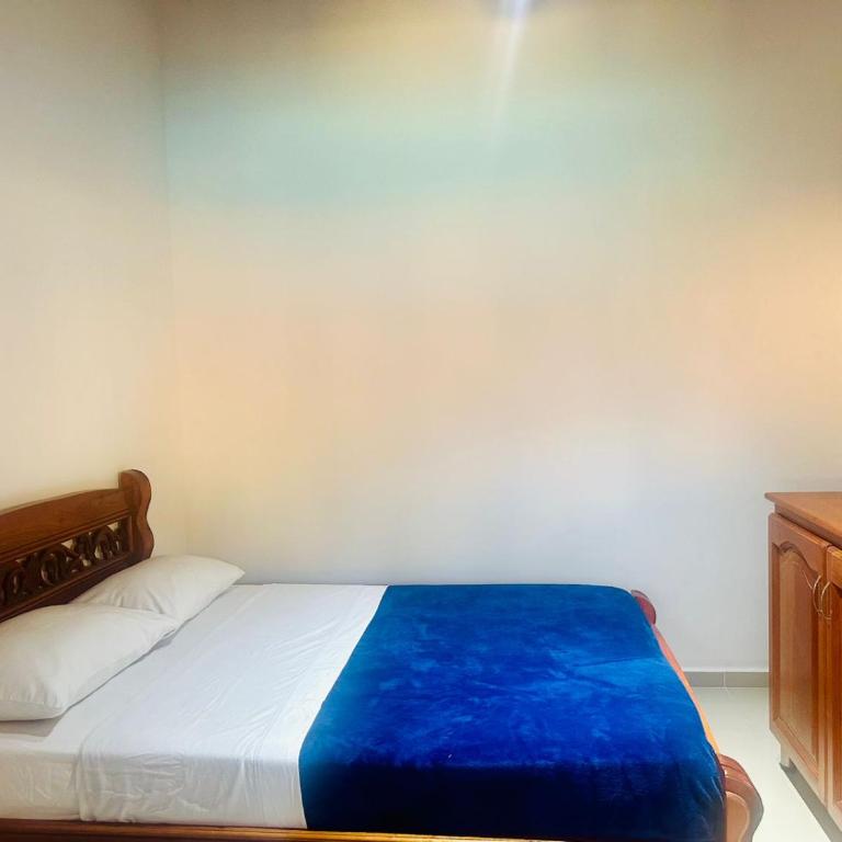 Hotel Jardin de Rosas - Double Room with Private Bathroom - 8