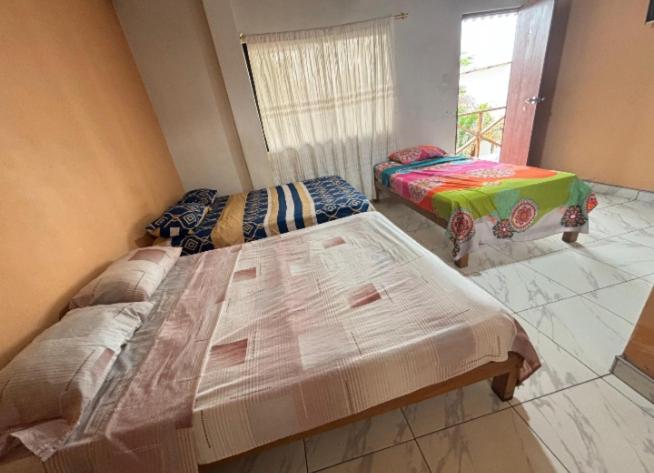 Hospedaje Ocasos - Family Room with Balcony - 3