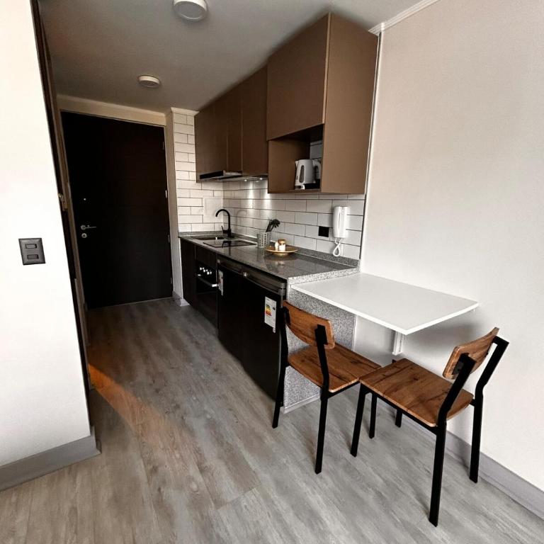 Depto studio frente hospital U de Chile - Apartamento de 1 dormitorio - 2