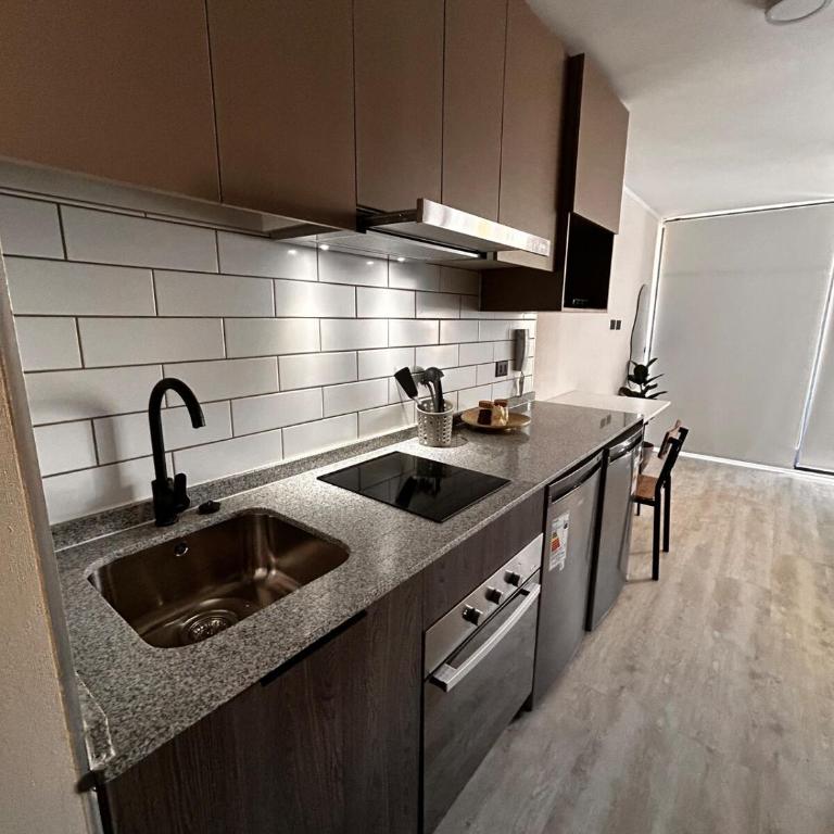 Depto studio frente hospital U de Chile - Apartamento de 1 dormitorio - 12