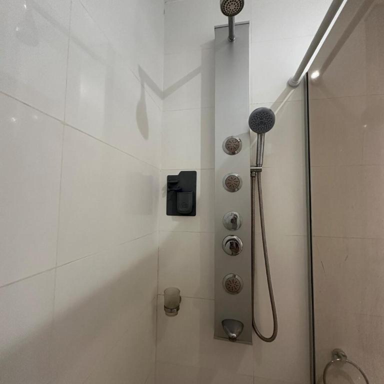 Stylish Modern apartment with automatic parking - Apartamento de 1 dormitorio - 32