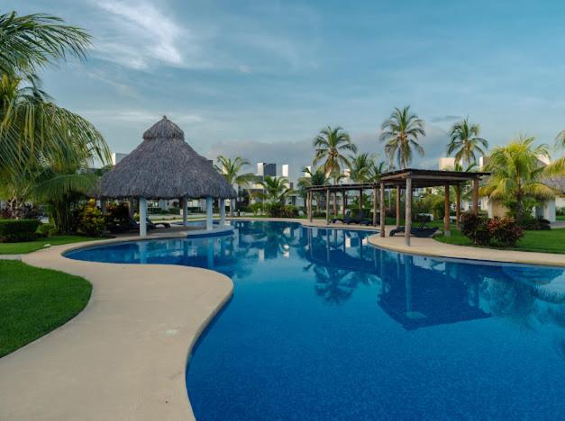 Condominio en Acapulco con acceso a club de playa - Apartamento de 3 dormitorios - Planta Alta - 22