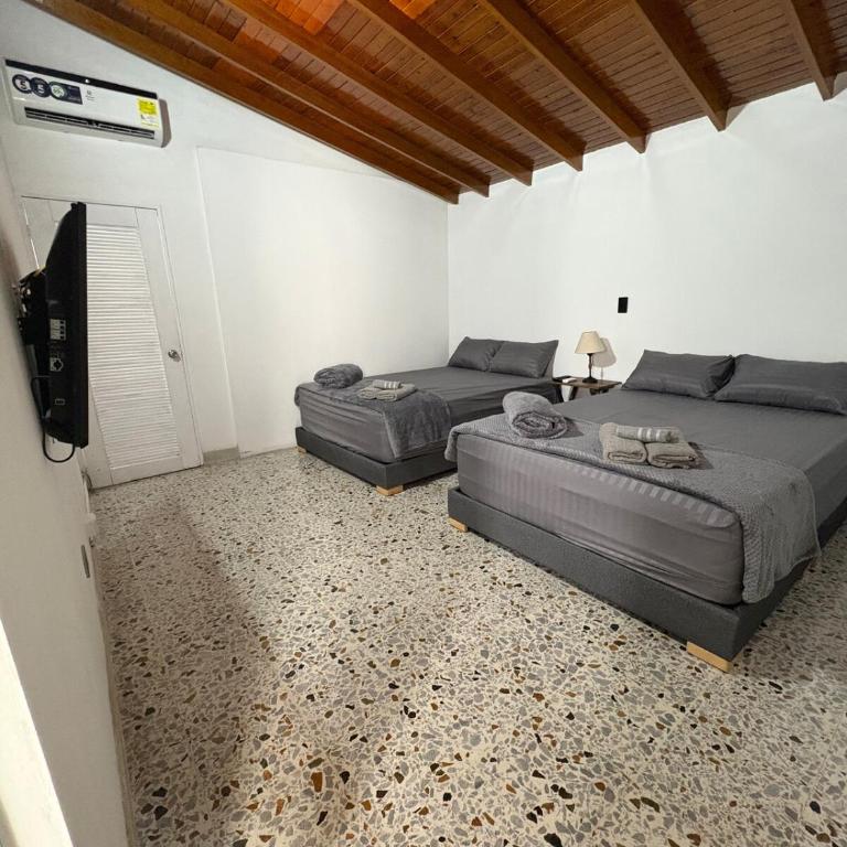 accommodation in medellin, laureles, belen rosales - Casa de 4 dormitorios - 20