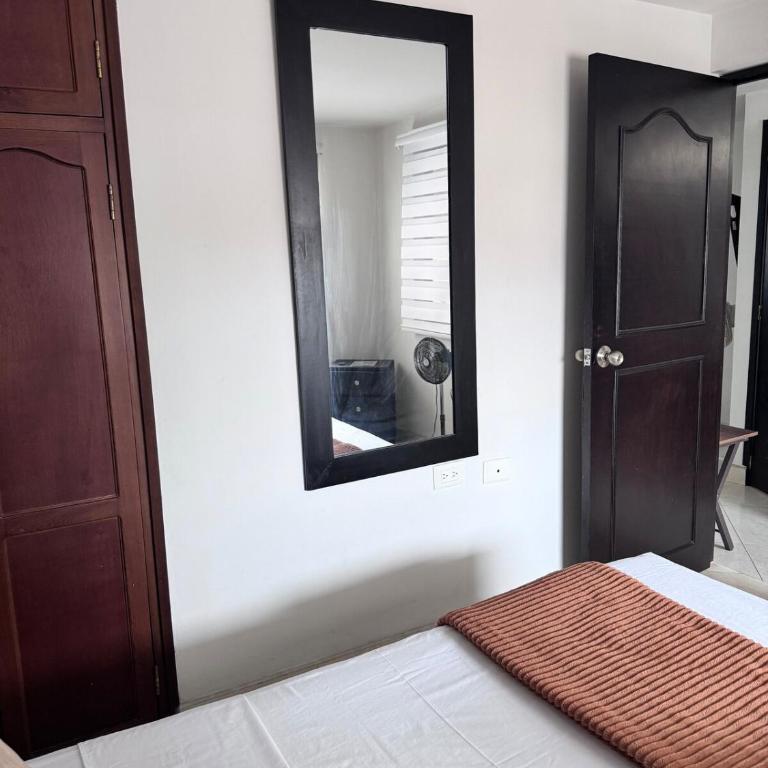 Acogedor Apartamento en la ciudad de Medellín- La floresta - Two-Bedroom Apartment - 20