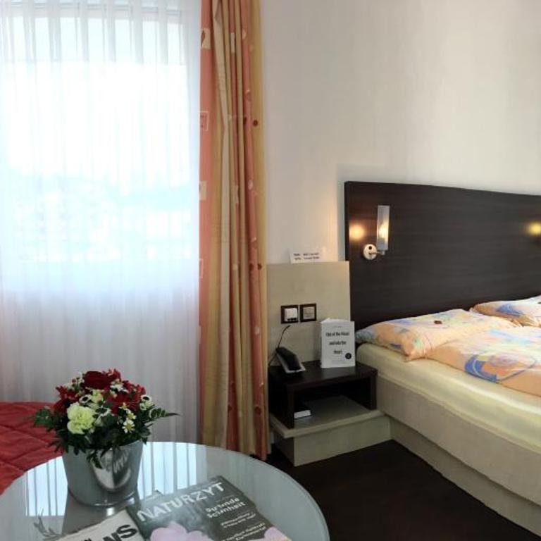 Feehof - Doppelzimmer mit Balkon - 6