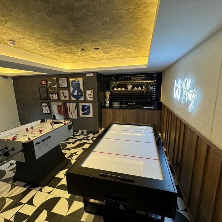 Cozy bedroom in Miraflores with rooftop pool - Superior Double Room - 28