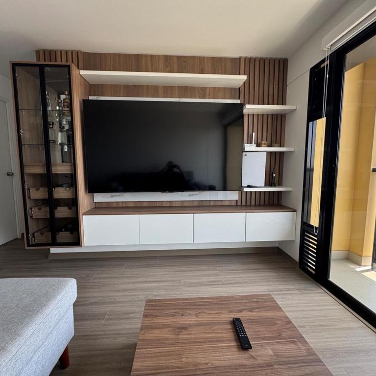Cozy bedroom in Miraflores with rooftop pool - Superior Double Room - 12