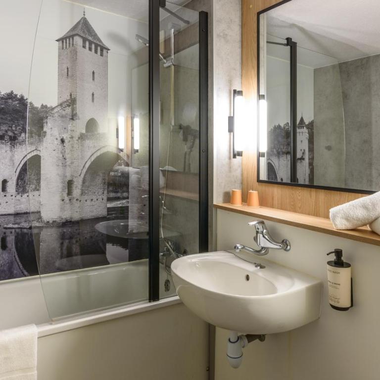Campanile NATURE - Cahors - Chambre Standard - 2 Lits Simples - 3