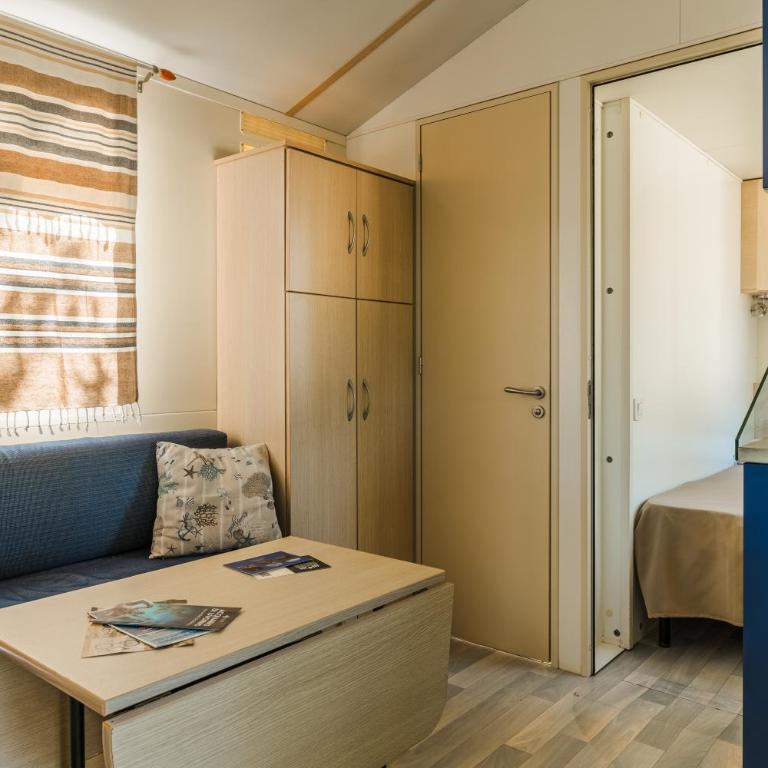 Massa Marina Camping - Superior Bungalow - 7