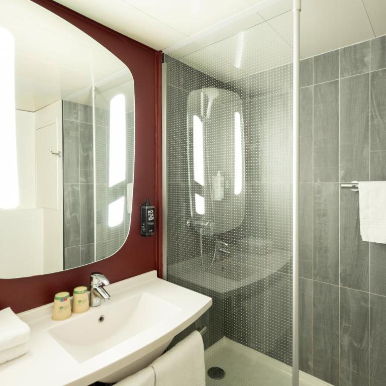ibis Paris Gare de Lyon Ledru Rollin - Deux Chambres Doubles non Communicantes - 5