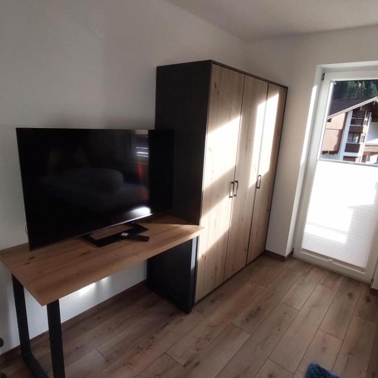 Haus Aloisia - Ferienwohnung mit Bergblick im Naturpark Zillertal - Apartment mit 3 Schlafzimmern und Bad - 27