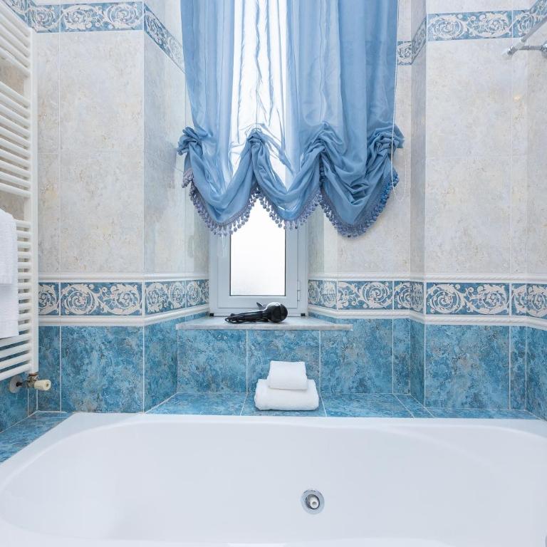 Prestigious Penthouse Piazza Barberini - Appartamento - 19
