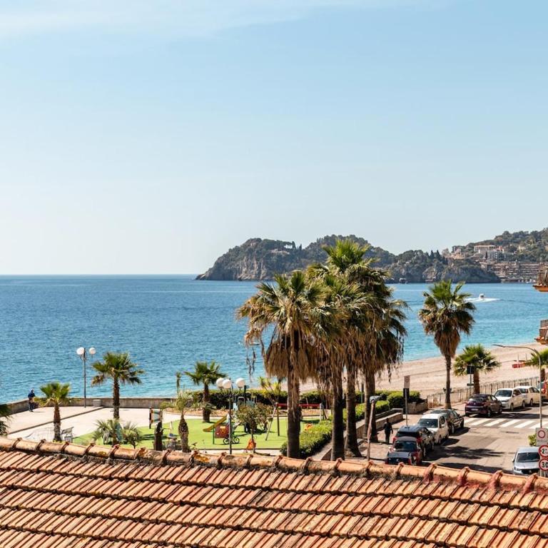 Sun and Sea Suite - Appartamento con 2 Camere da Letto - 13