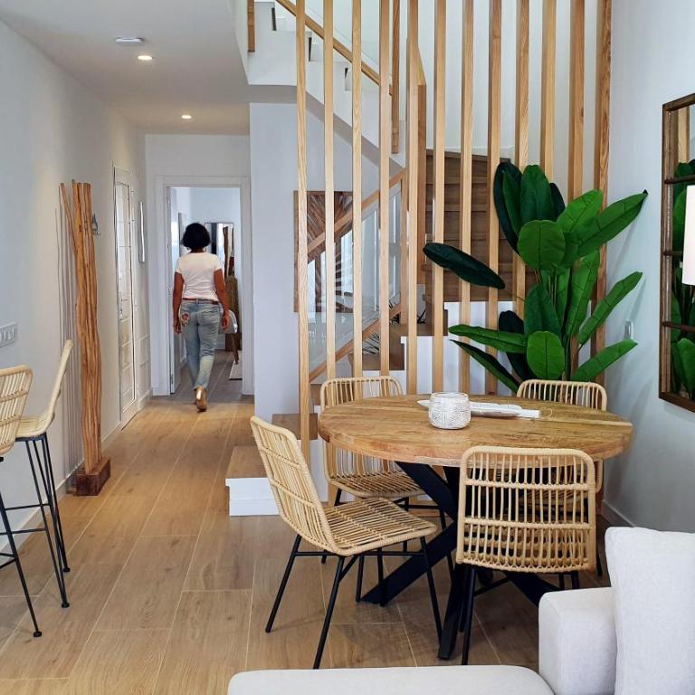 Serena del Mar by LIVVO - Two-Bedroom Villa - 11
