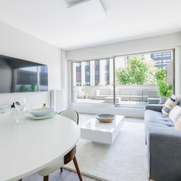Superbe Appartement 1BDR - 2P Porte Maillot - Appartement - 2
