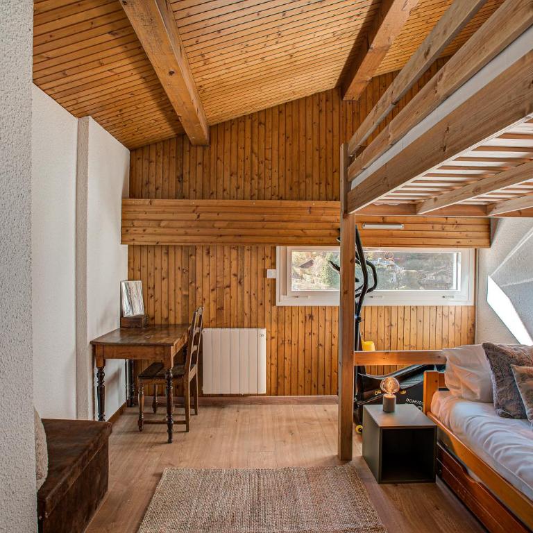 Apartment Mika, Alpes Agency, Slope side location, Central Chamonix, Sleeps 4-6 - Apartamento de 2 dormitorios - 12