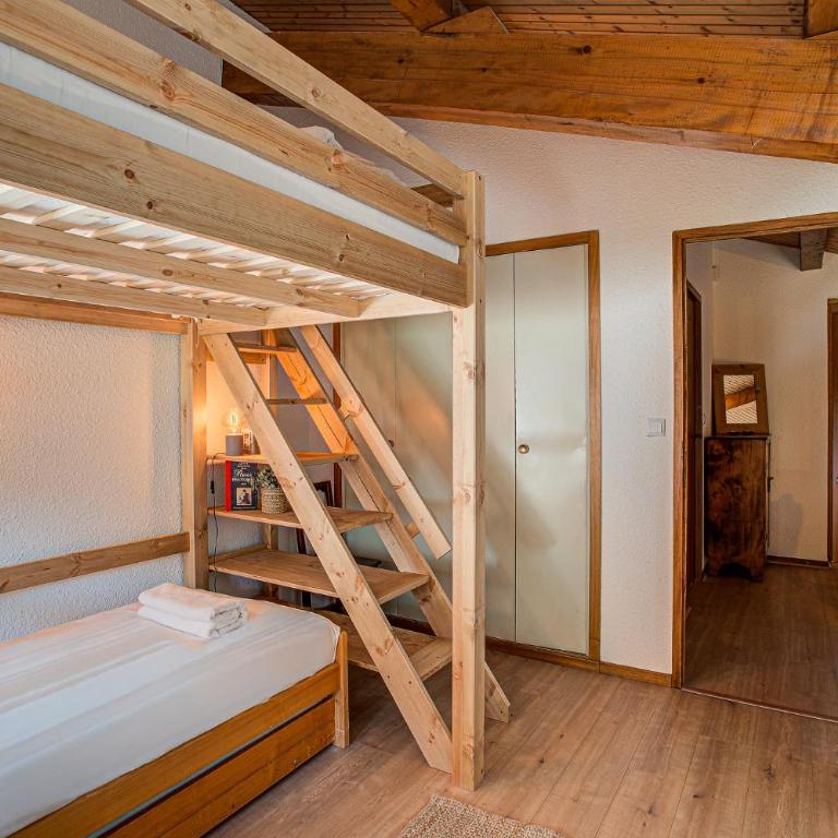 Apartment Mika, Alpes Agency, Slope side location, Central Chamonix, Sleeps 4-6 - Apartamento de 2 dormitorios - 15