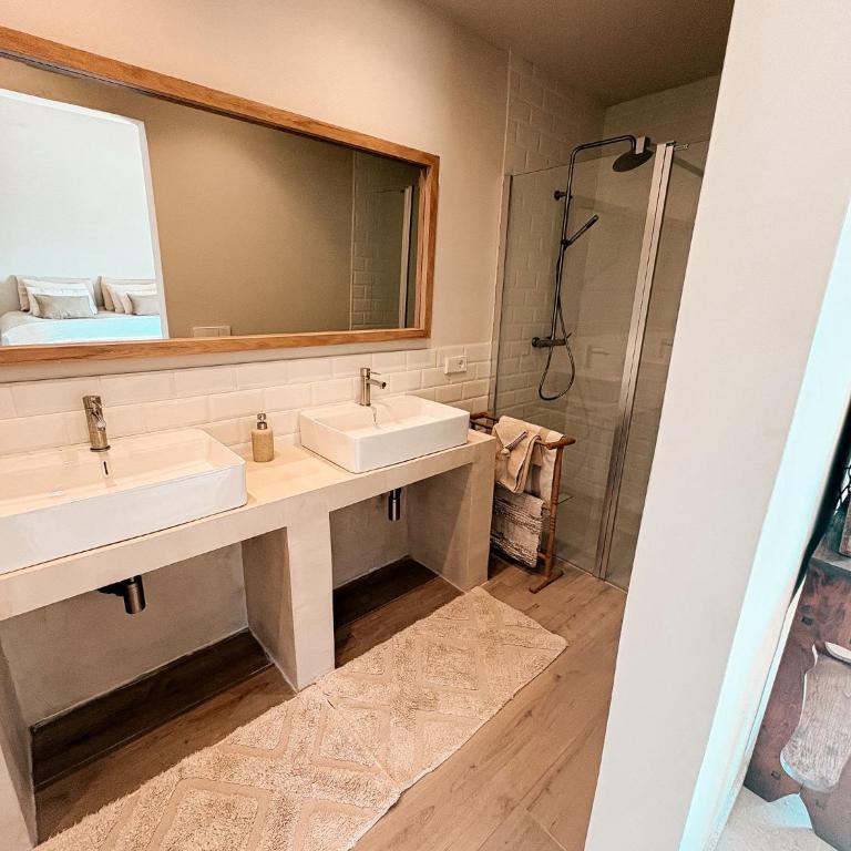 Mimosa Lodge - Habitación Cuádruple con baño privado - 9