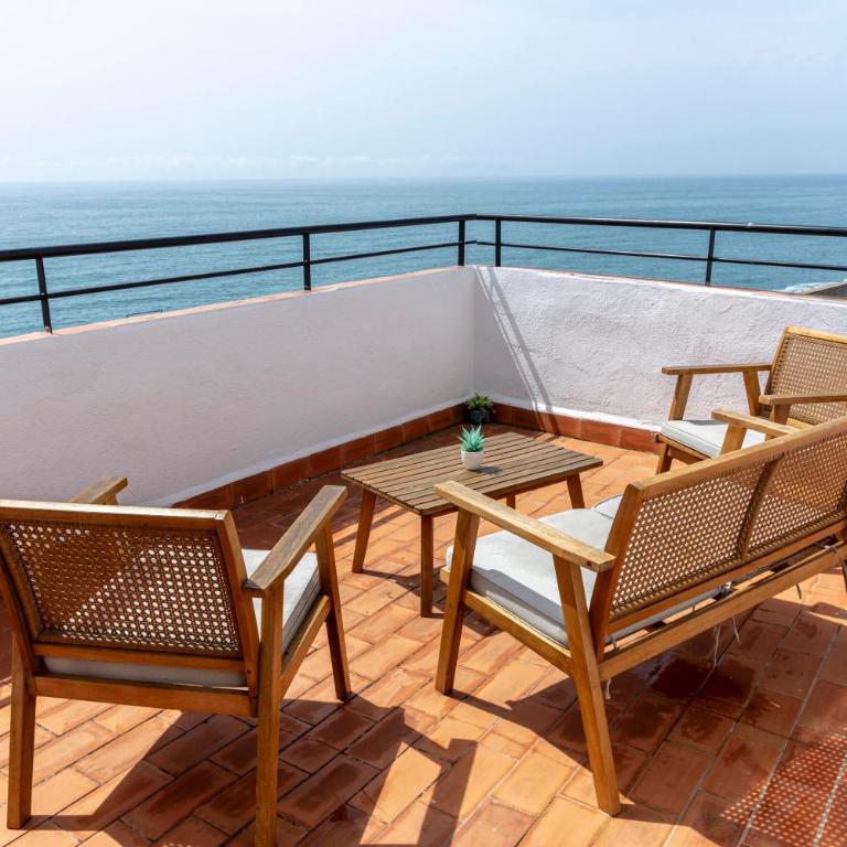 Apartamentos Cayetana - Apartamento Ático - 3
