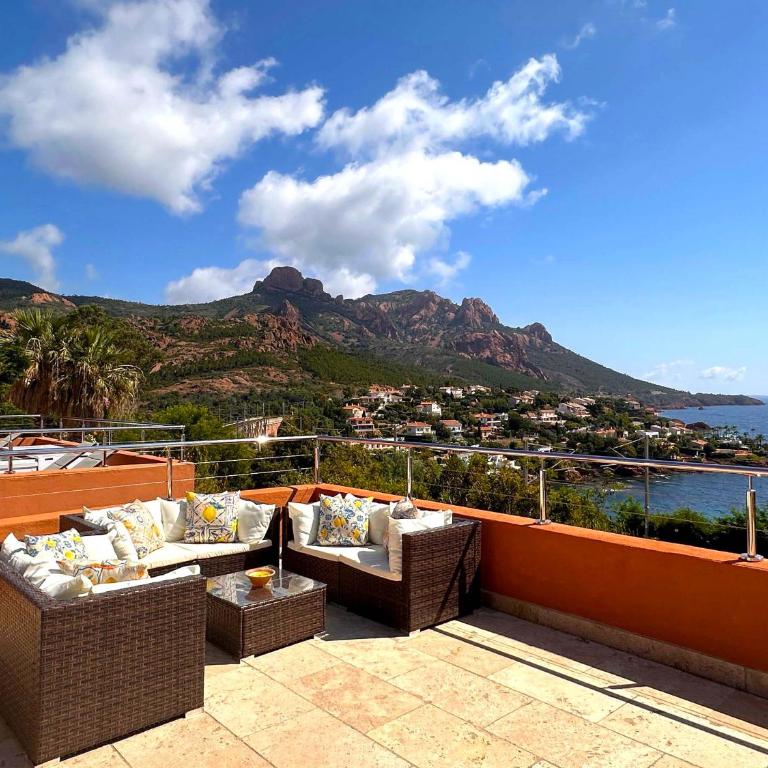 Tolles Ferienhaus für Familien mit Meerblick und Schwimm Spa Strandnah by Riviera Homelife Management - Appartement - Vue sur Mer - 23