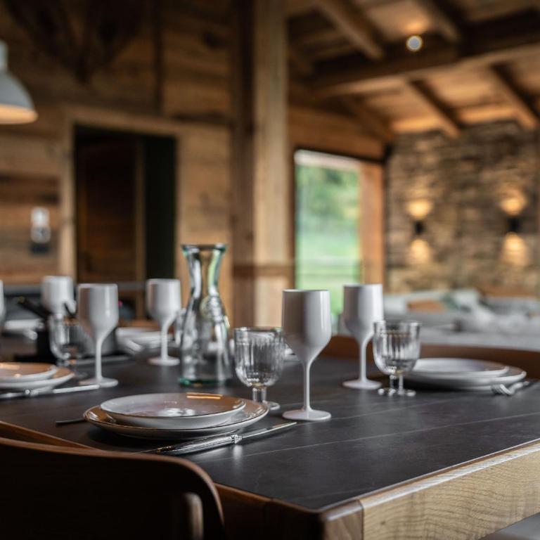 Splendide chalet 6 pièces, jacuzzi et sauna, proche pistes à La Plagne Montalbert - FR-1-755-24 - Chalet - 7