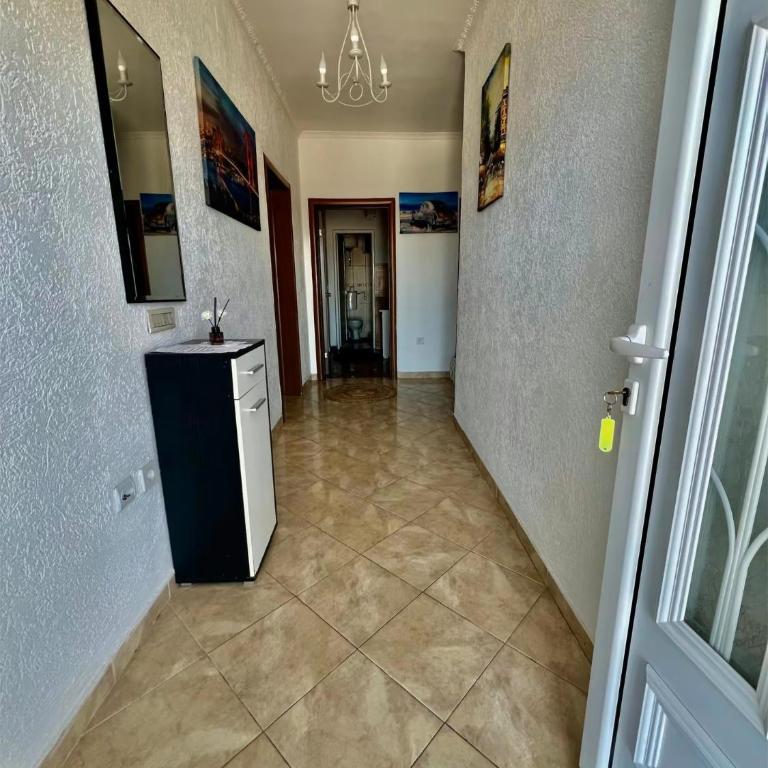 PrivatHomeUlcinj2 - Kuća sa 3 Spavaće Sobe - 37