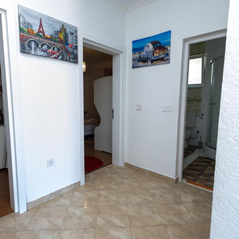 PrivatHomeUlcinj2 - Kuća sa 3 Spavaće Sobe - 39