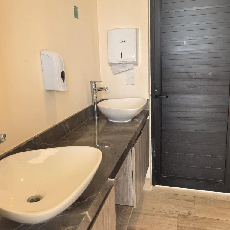 Brand-new Loft with Pool, Near Beach and Nightlife - Apartamento de 1 dormitorio - 19