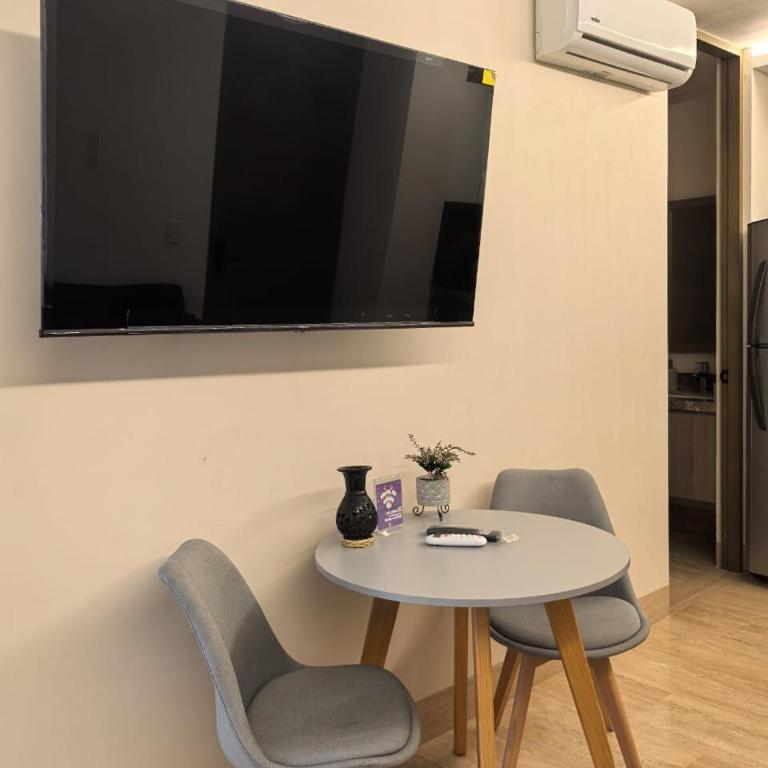 Brand-new Loft with Pool, Near Beach and Nightlife - Apartamento de 1 dormitorio - 46