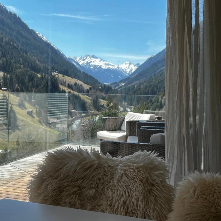 Luxurious 3 bed, 3 bath Apmt w Pool - Apartment mit 3 Schlafzimmern - 5