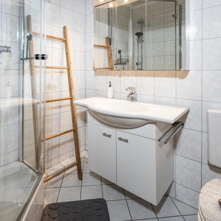 Haus Mitterbach Ferienwohnung Bergkristall - Apartment mit Blick auf die Berge - 6
