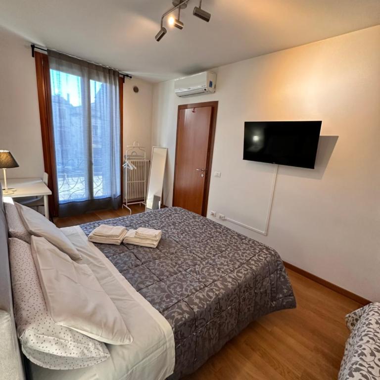 Appartamenti Portavenezia - Appartamento con 3 Camere da Letto - 5