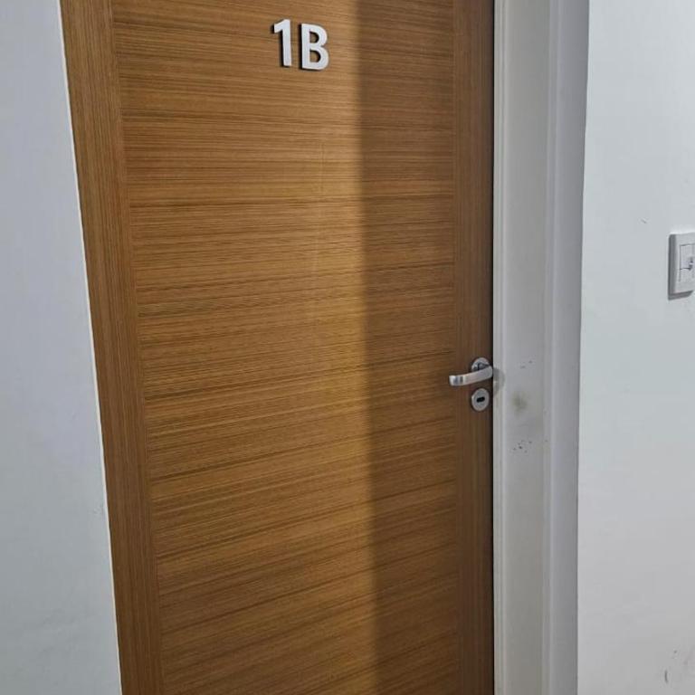MONOAMBIENTE SAN LUIS CENTRO con COCHERA - Apartamento de 1 dormitorio - 2