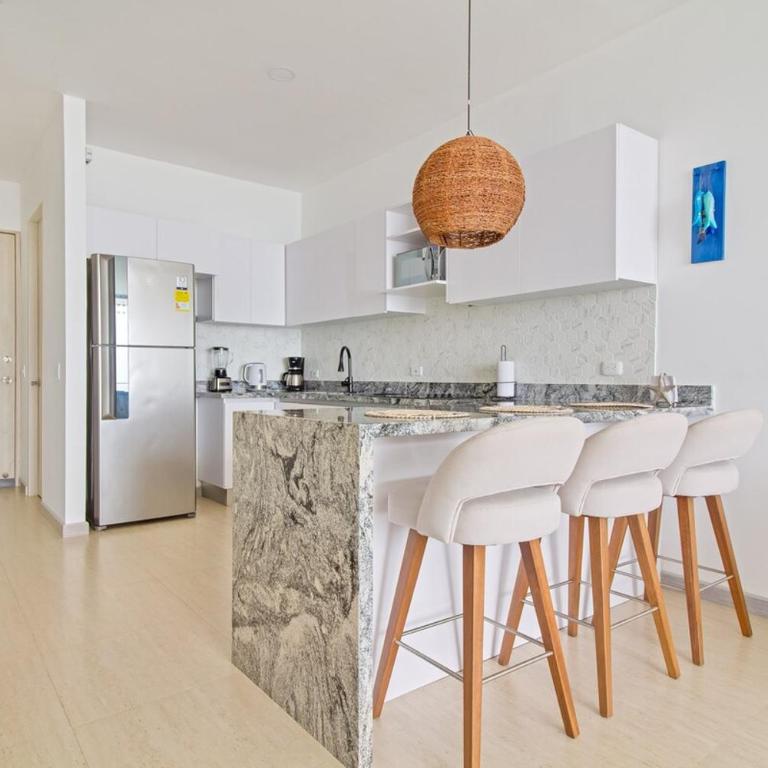Espectacular Apto frente a la Plaza Pozos Colorados - Two-Bedroom Apartment - 8