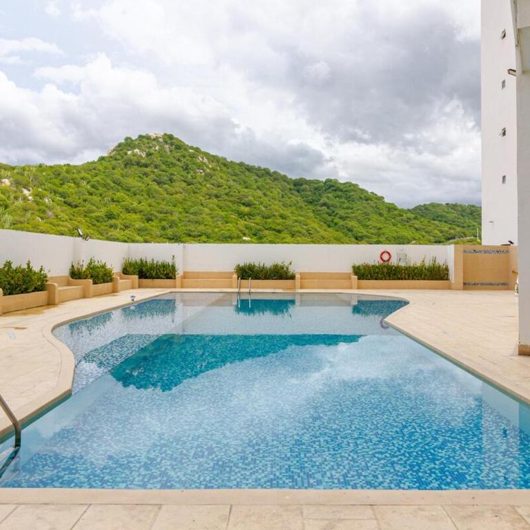 Espectacular Apto frente a la Plaza Pozos Colorados - Two-Bedroom Apartment - 23