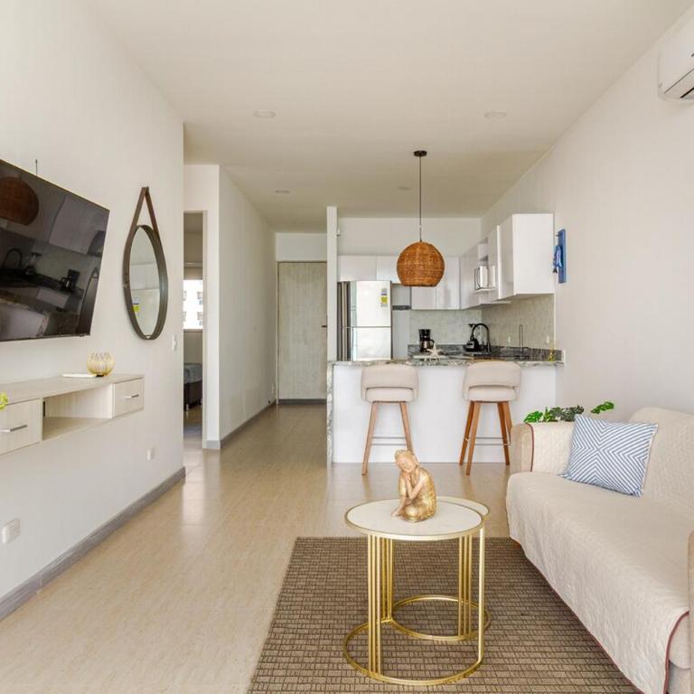 Espectacular Apto frente a la Plaza Pozos Colorados - Two-Bedroom Apartment - 29