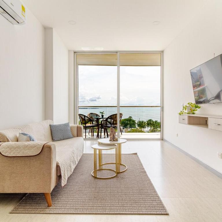 Espectacular Apto frente a la Plaza Pozos Colorados - Two-Bedroom Apartment - 58