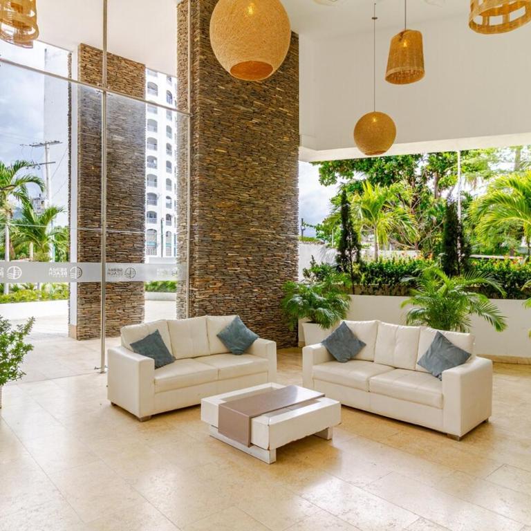 Espectacular Apto frente a la Plaza Pozos Colorados - Two-Bedroom Apartment - 61
