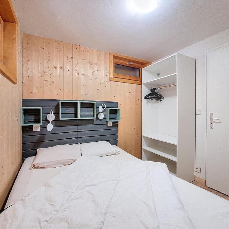 Joli APPARTEMENT DANS CHALET AVEC TERRASSE - SAINT JEAN D'AULPS - PROCHE MORZINE - 6 PERSONNES - LILOU - Appartement avec Terrasse - 7