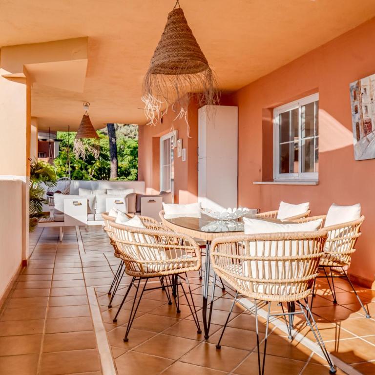 Center beach 2 beds Appartement Elviria - Two-Bedroom Apartment - 1