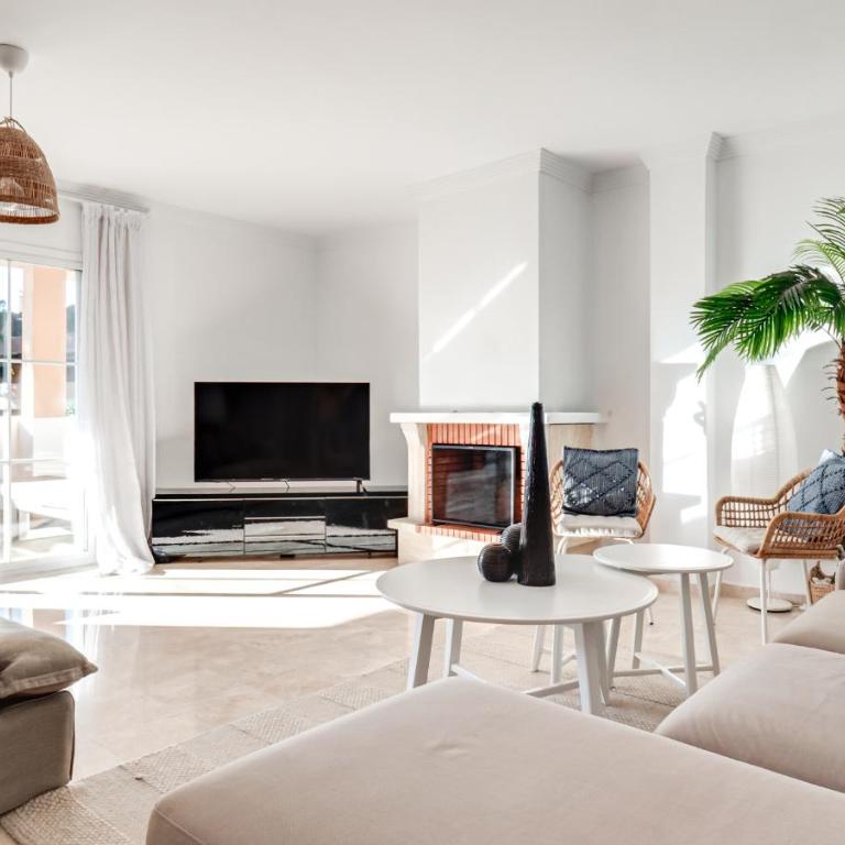 Center beach 2 beds Appartement Elviria - Two-Bedroom Apartment - 28