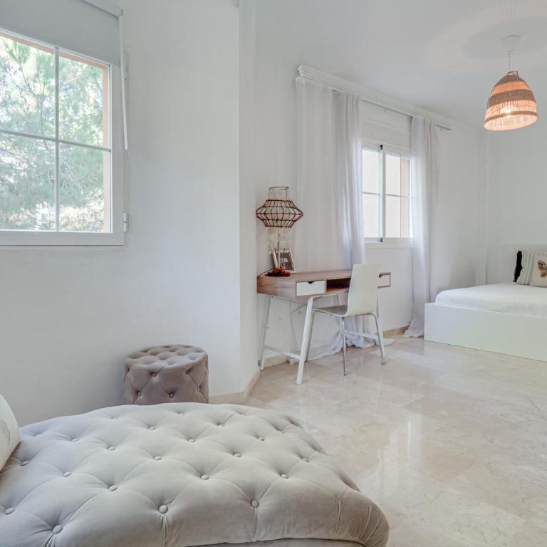 Center beach 2 beds Appartement Elviria - Two-Bedroom Apartment - 36