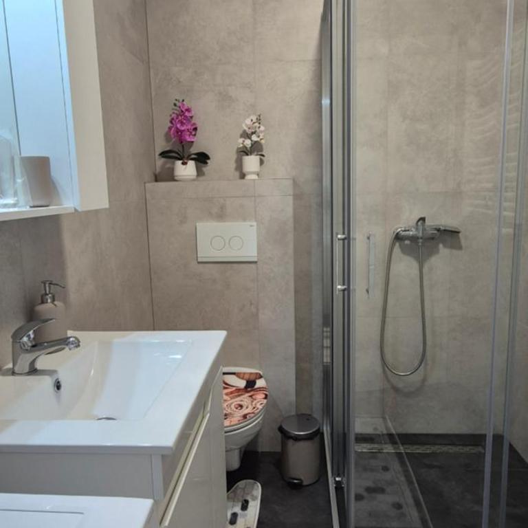 Apartman Blue - One-Bedroom Apartment - 24