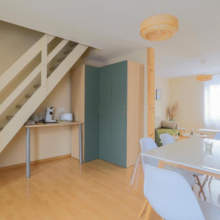 Le Berlingot - Two-Bedroom Apartment - 10