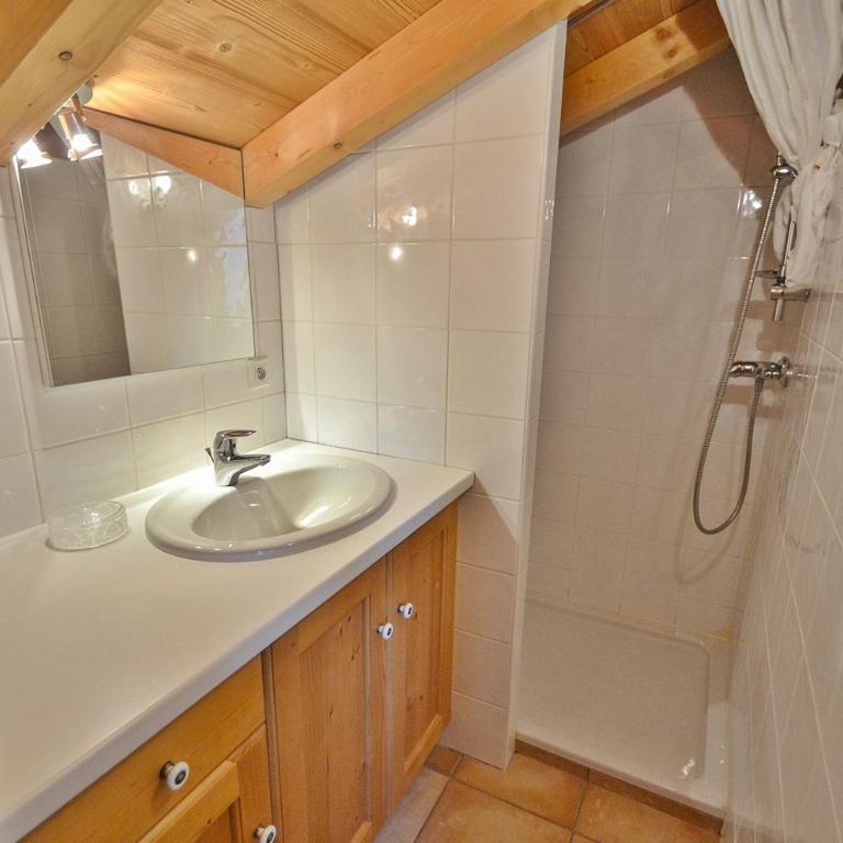 Chalet Les Sonnailles du Mont - Chalet (10 Adulti) - 11