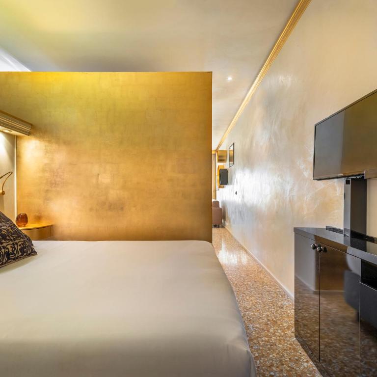 Grand Canal Luxury Apartments With Terrace R&R - Studio - 4